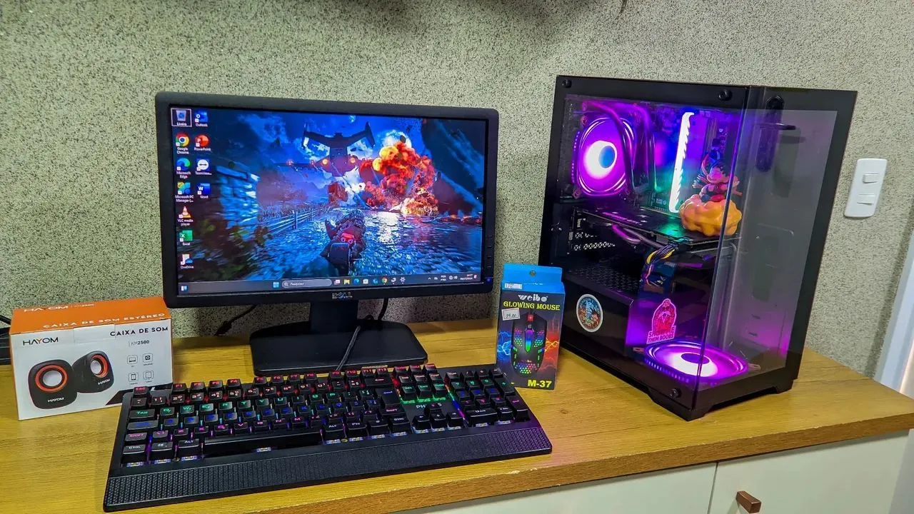 Pc gamer novo pego cell iphone