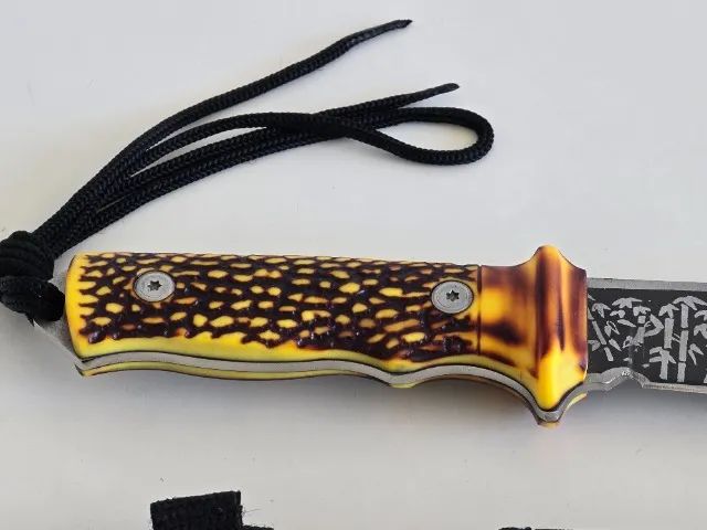Faca de Caça e Pesca com Lâmina Desenhada - Foto 6