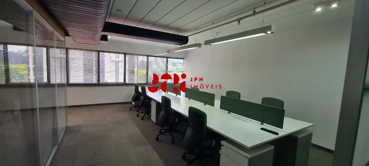 Sala comercial na Berrini - 85m², mobiliada, copa, 02 banheiros, 02 vagas