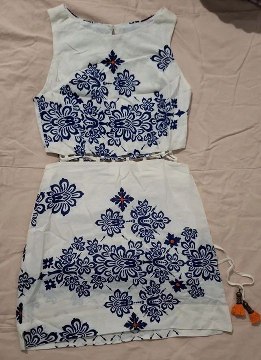 Vestido curto Dress To