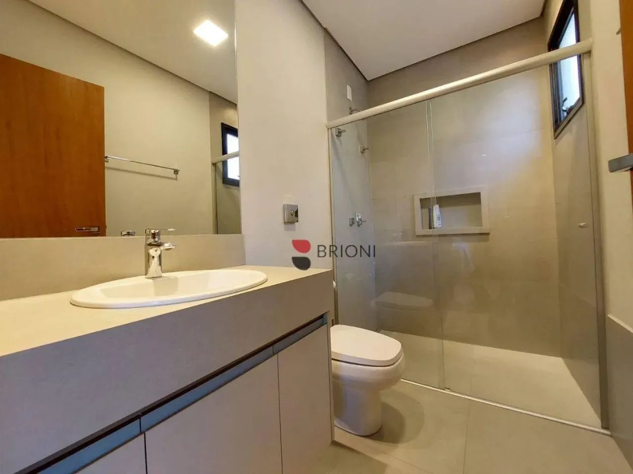 Casa alto padrão com 380m², 3 quartos/suítes para locação no Condomínio Reserva Santa Luis - Foto 12