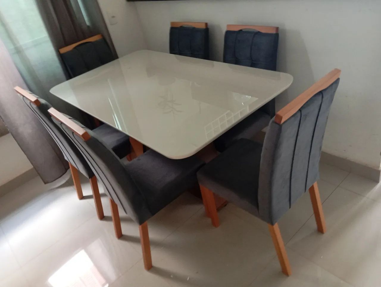 Mesa de Jantar com Tampo de Vidro 160x90 nova sterling