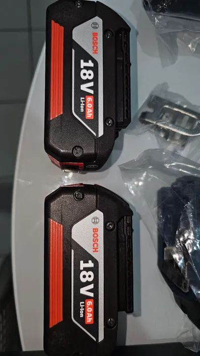 Parafusadeira/Furadeira Bosch GBS 18V-150  - Foto 2