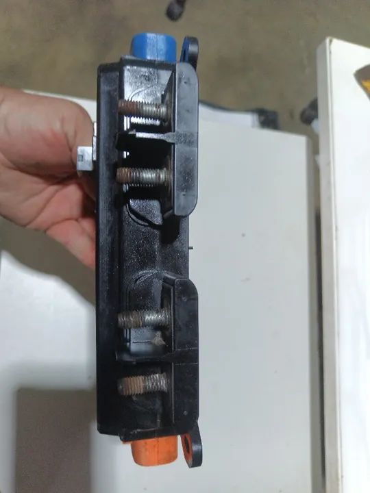 Caixa de fusíveis CAT 416E p/n 247-8199 - Foto 5