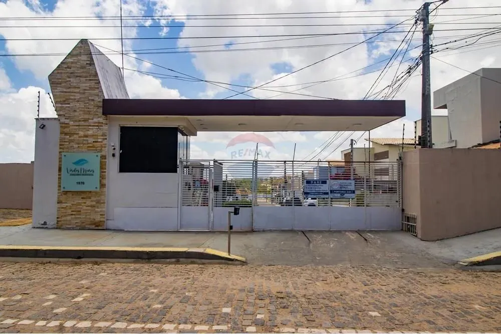 ALUGO Casa Duplex com 4 Suítes Condomio Verdes Mares