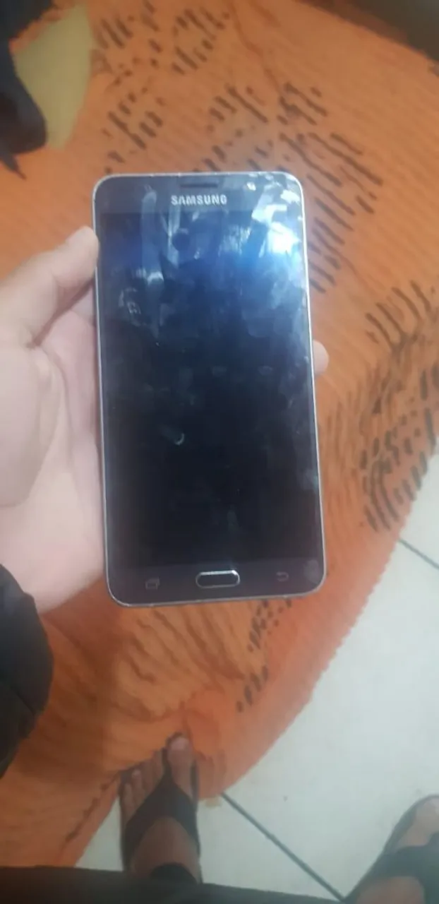 Samsung J7 metal