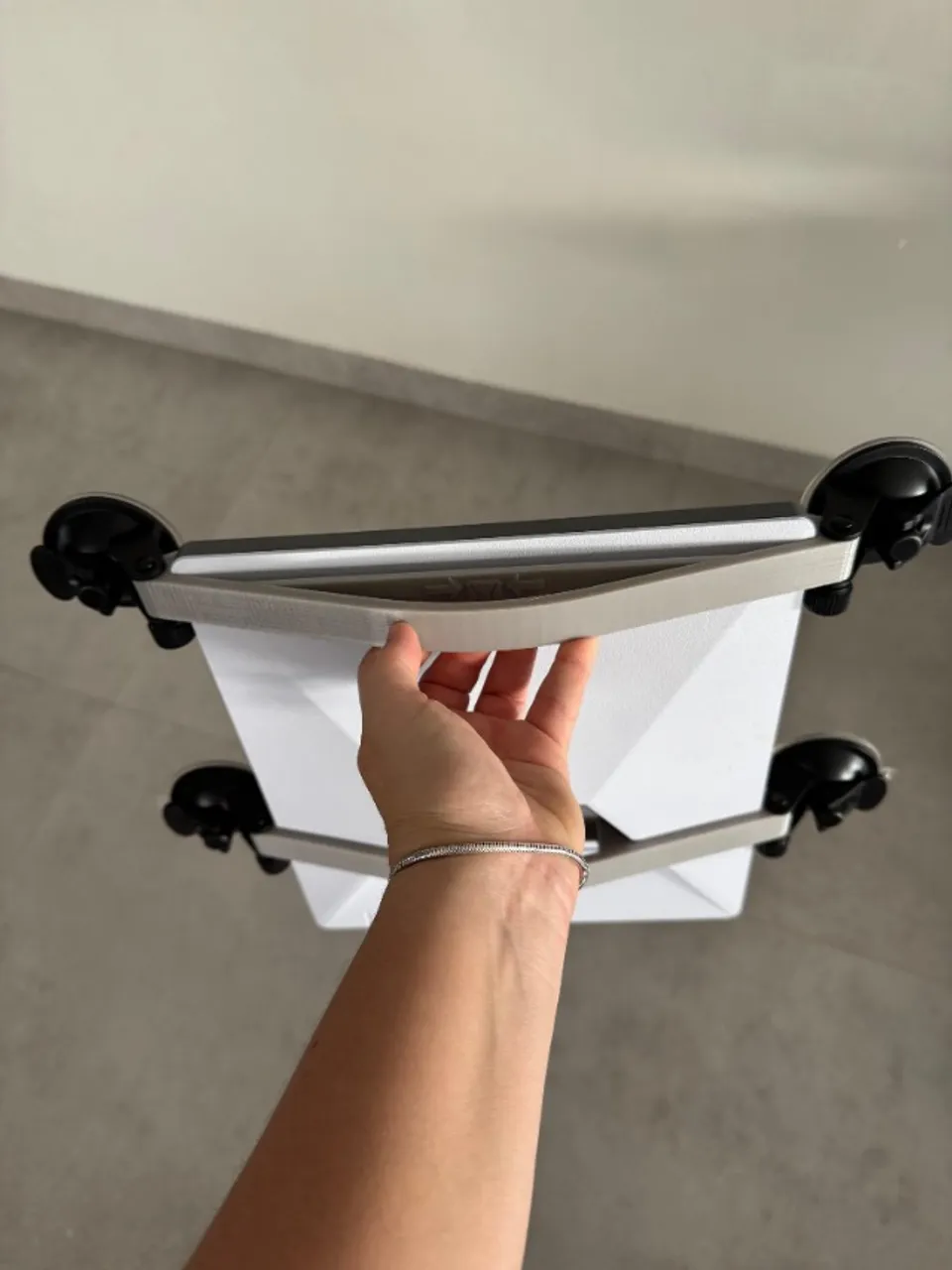 Suporte para Starlink Mini (Reforçado) com 4 ventosas
