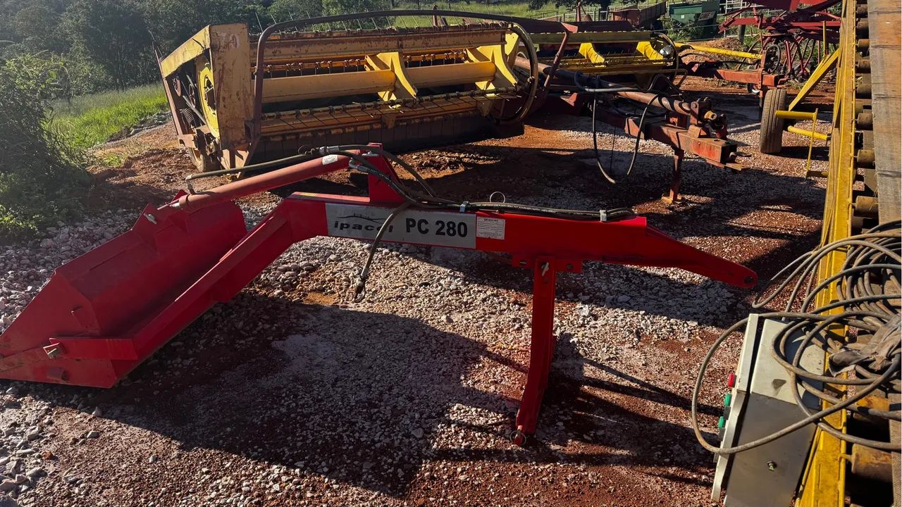 Pá traseira hidráulica  - Foto 2