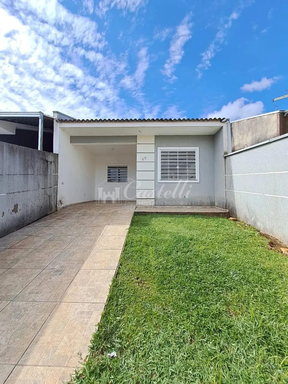 Casa para locação, no Bairro Uvaranas, PONTA GROSSA - PR