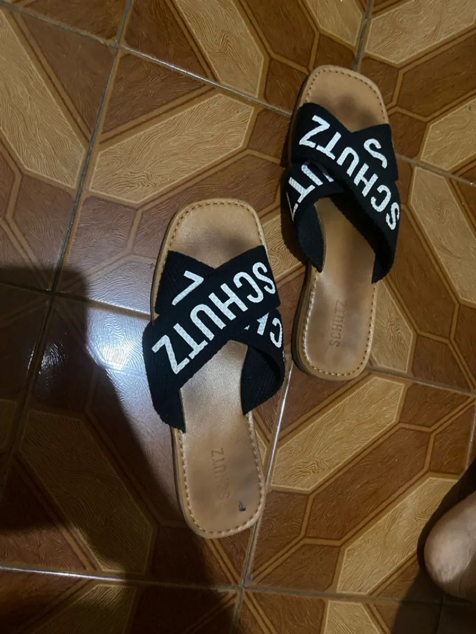 Sandália Schutz Original - Conforto e Estilo! - Foto 2