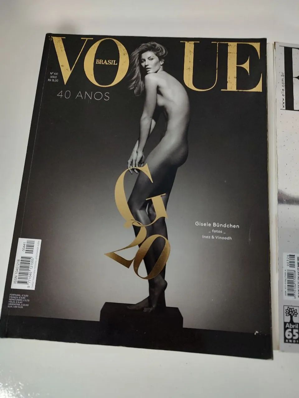 Revista Vogue Brasil - Edição 441 - Gisele Bündche. (40 anos de Vogue e 20 anos de Gisele)