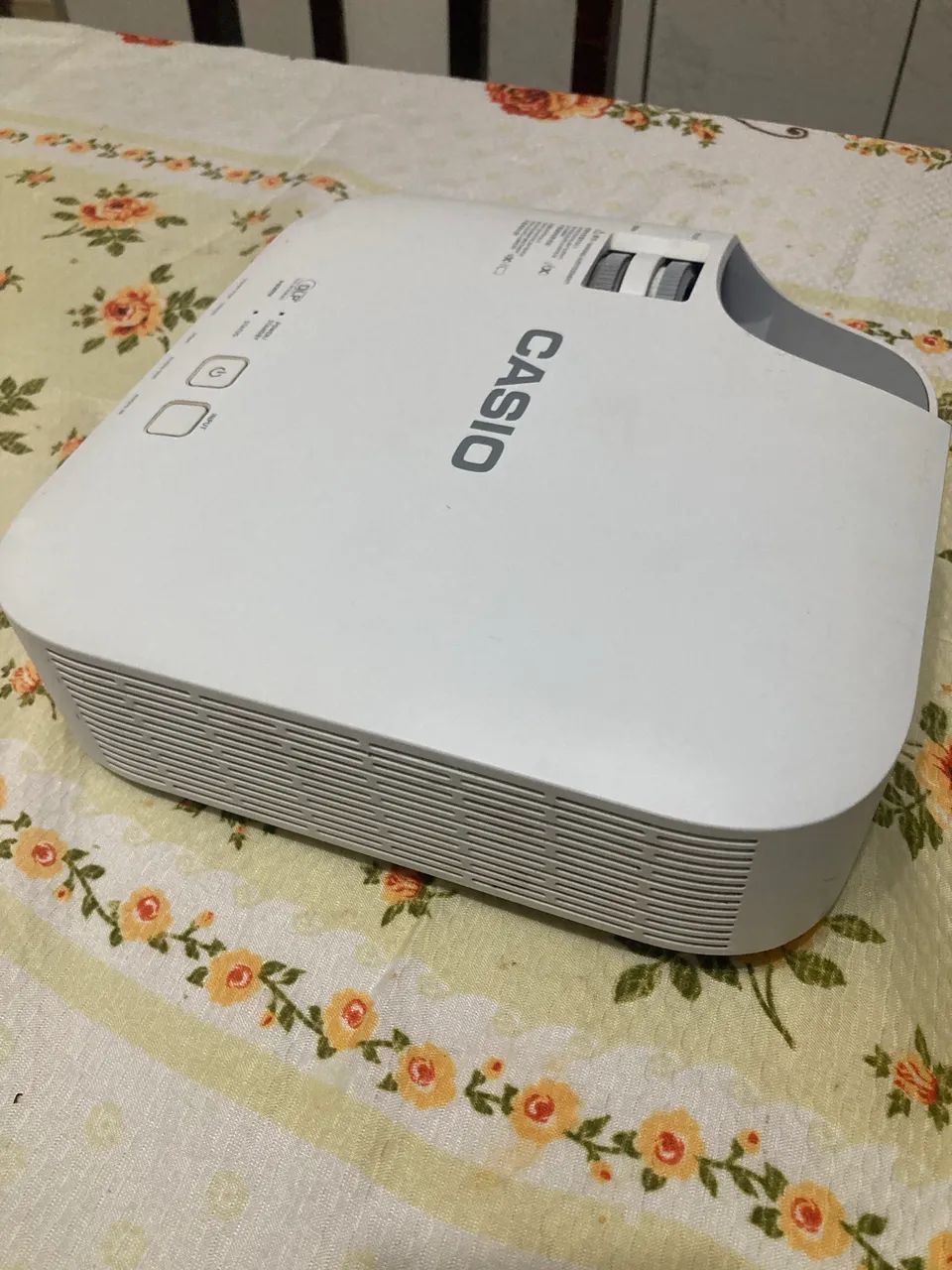 Projetor CASIO XJ-V2