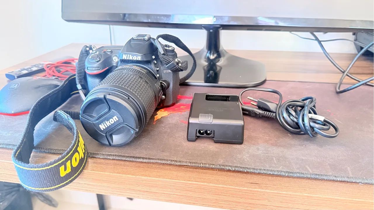 Câmera Nikon D7200 com Lente 18-140mm VR - Foto 2