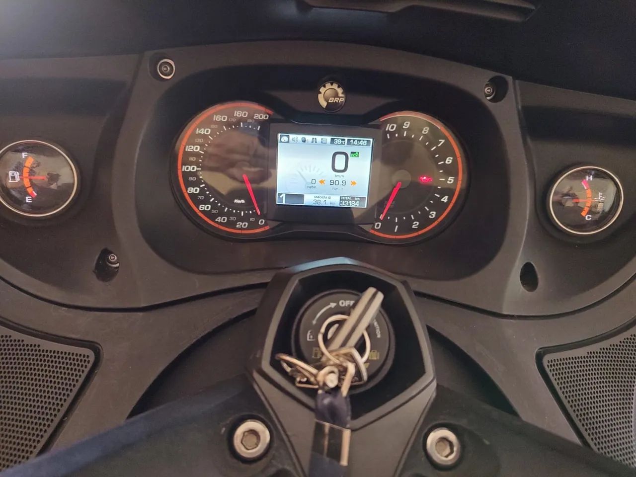 BRP CAN AM SPYDER RT 2014 MOTOR 1330 CC AUTOMÁTICO  - Foto 2
