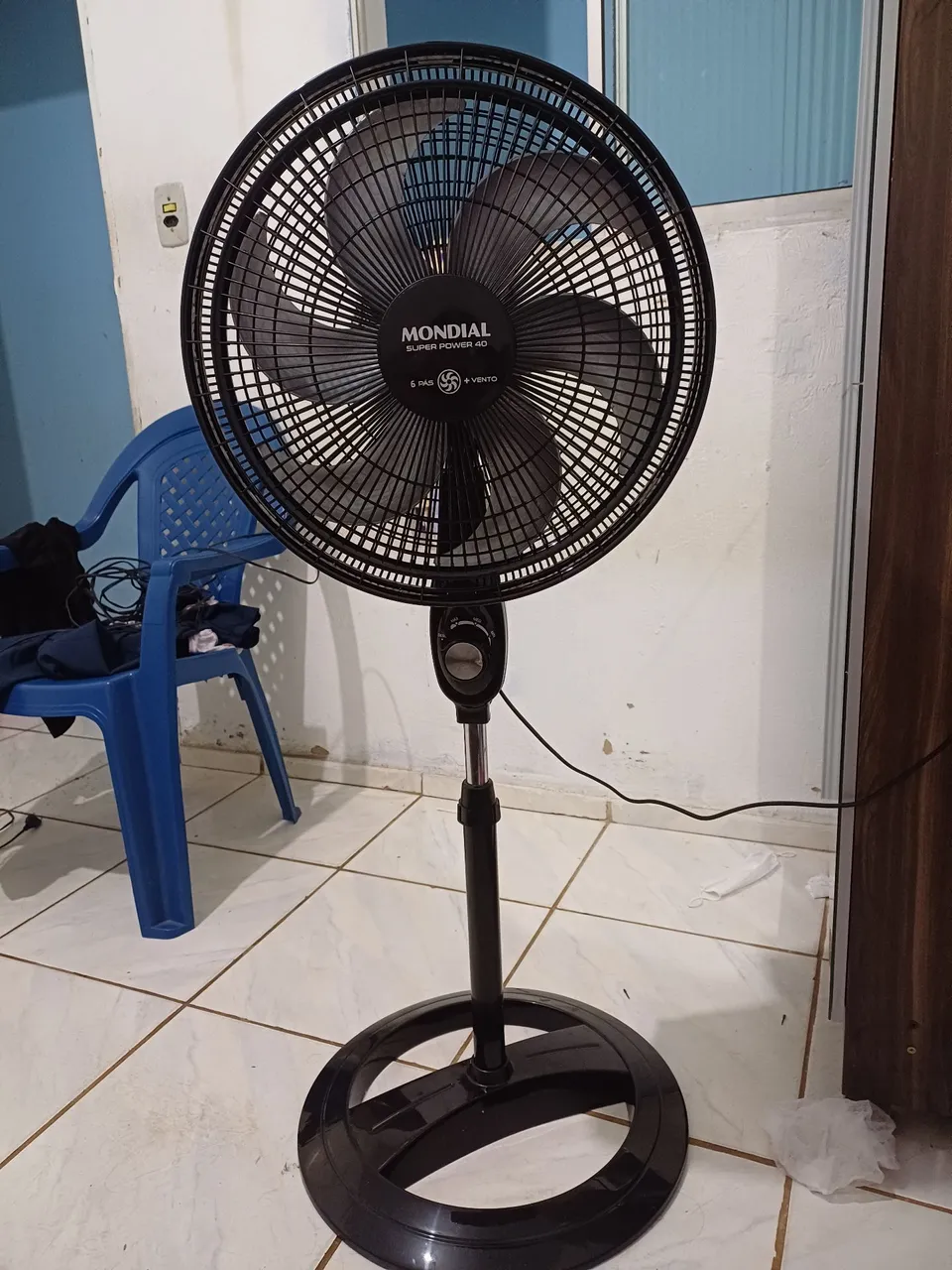 Ventilador de coluna Mondial Super Power 40