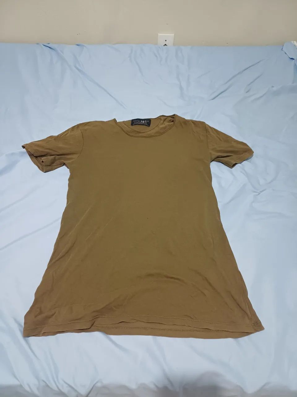 Kit 3 Camisas  Zara e Levis  Original