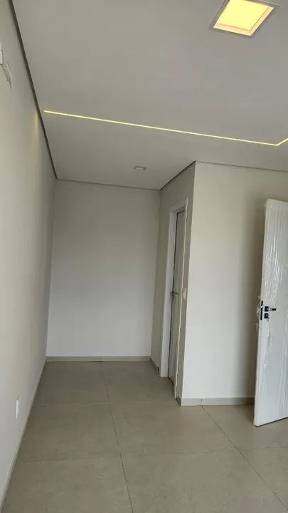 Casa com quatro suítes na Cidade Alpha - Eusébio 261m² - Foto 2