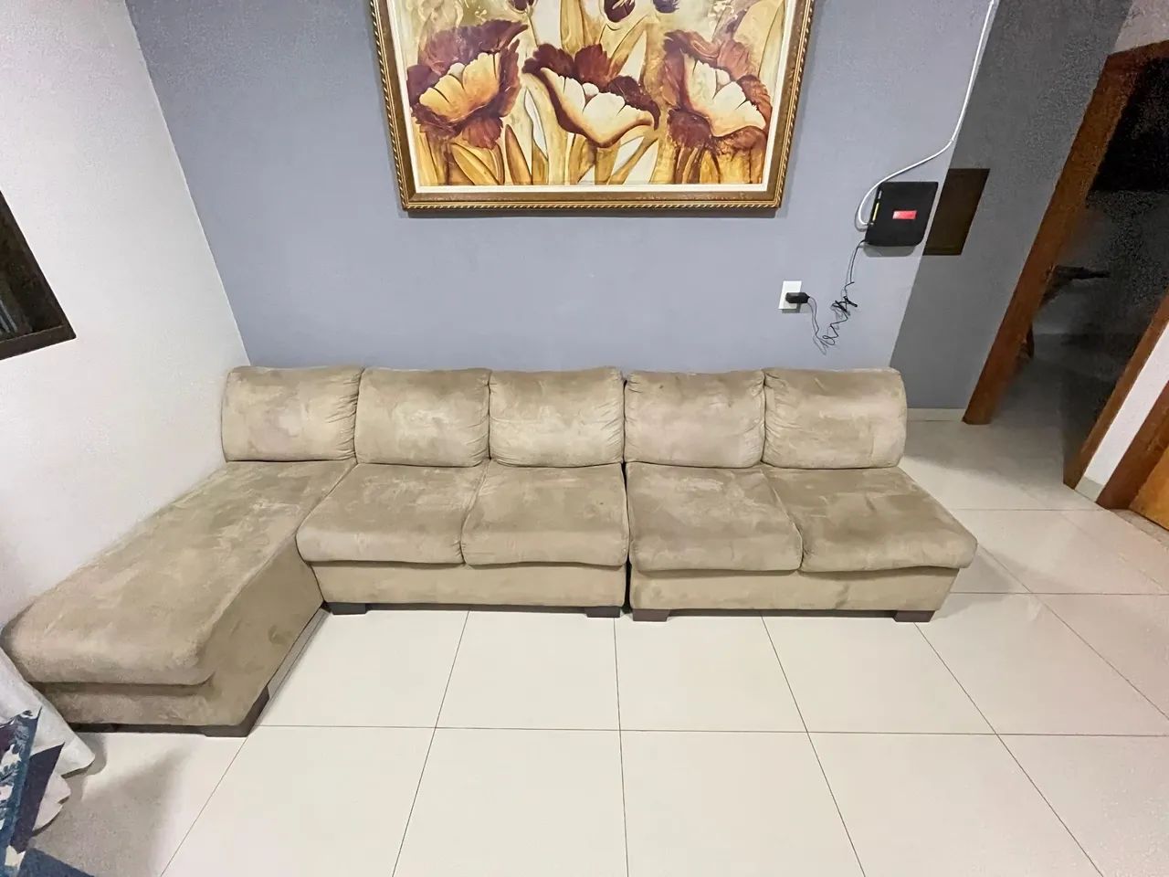 Sofá de canto espaçoso e confortável - Foto 2