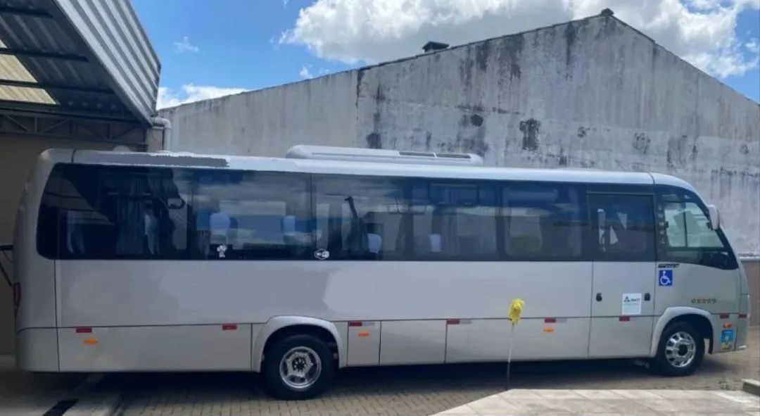 Vendo micro-ônibus (Parcelo) - Foto 6