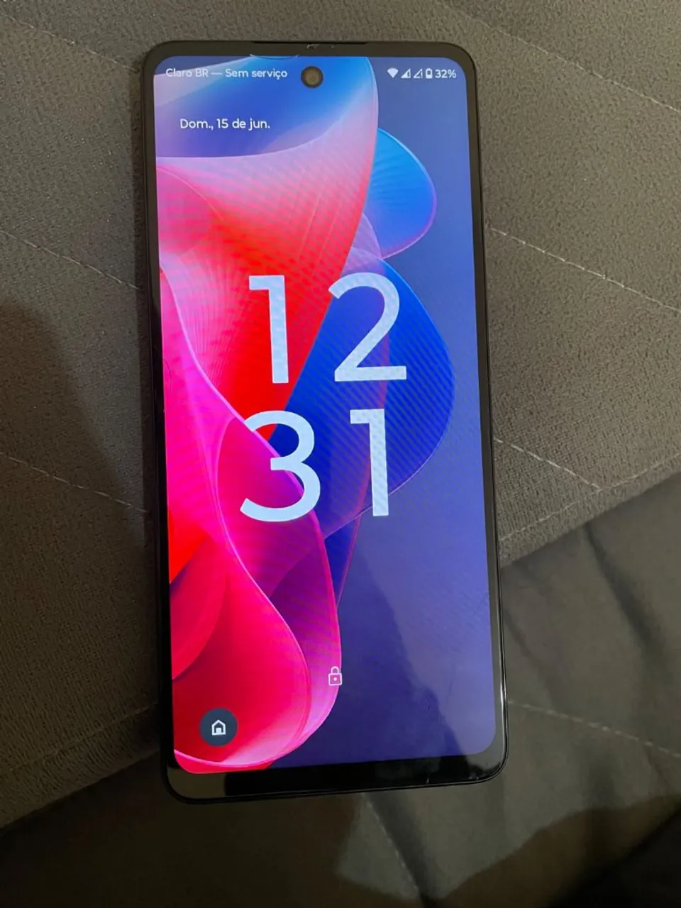 Celular com todos os acessórios