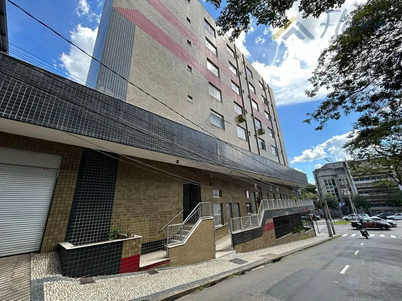 Sala Comercial para Venda em Juiz de Fora, Manoel Honório, 1 banheiro