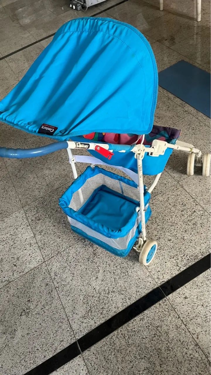 Carrinho de Bebê Azul Century Compacto - Foto 2