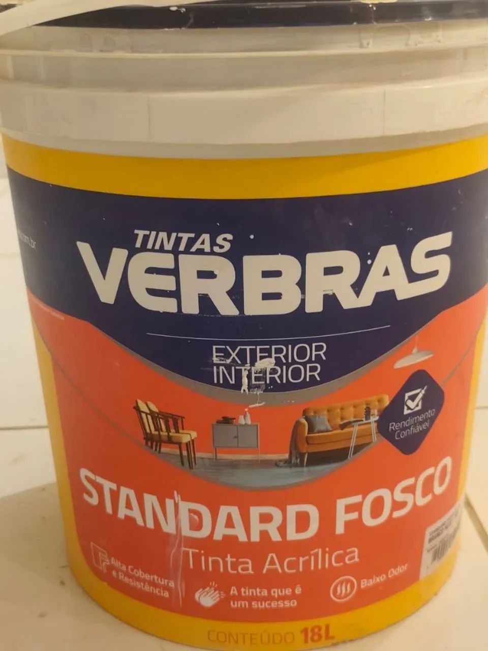 Vendo balde de tinta
