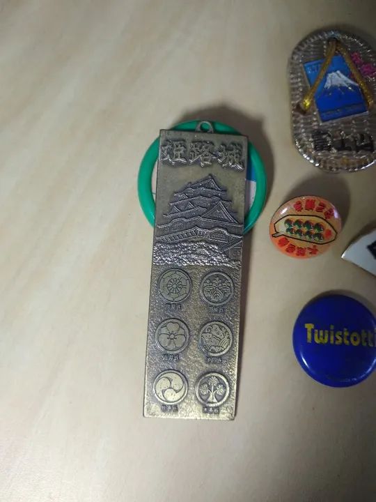 Lote de Pins e Broches Vintage - Foto 2