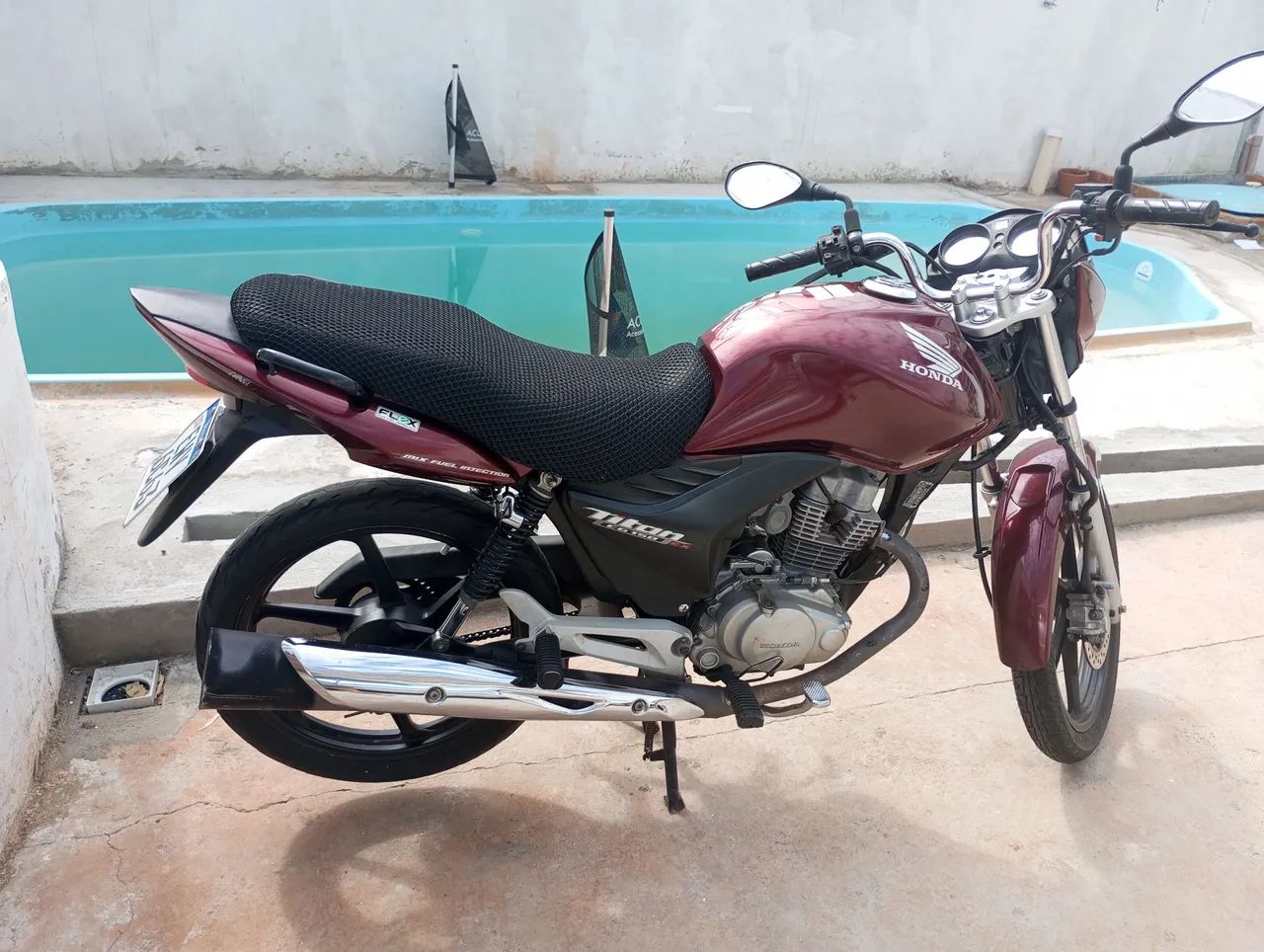 Titan 150 esportiva flex 
