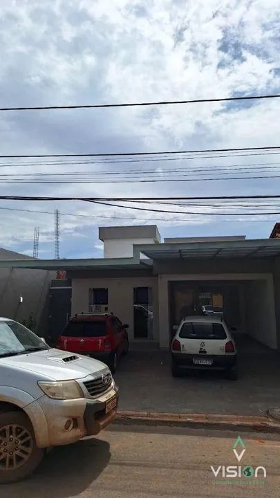 Casa com 3 dormitórios à venda, 250 m² por R$ 1.300.000,00 - Vicente Pires - Vicente Pires