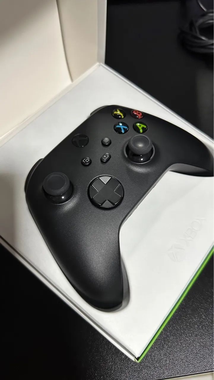 Xbox Series X - Completo 2 controles + Fone tudo original  - Foto 2