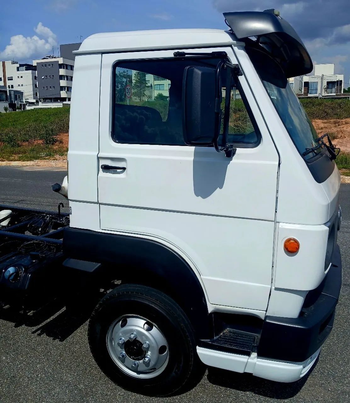 VW 10.160 2015 Truck - Foto 12