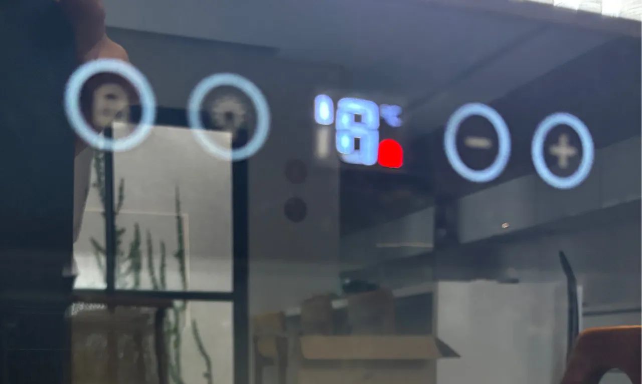 Adega climatizada para 12 garrafas  - Foto 2