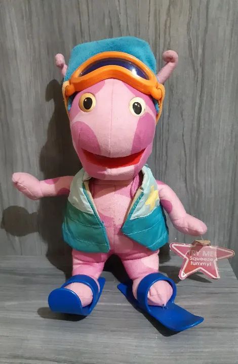 Backyardigans Uniqua com som