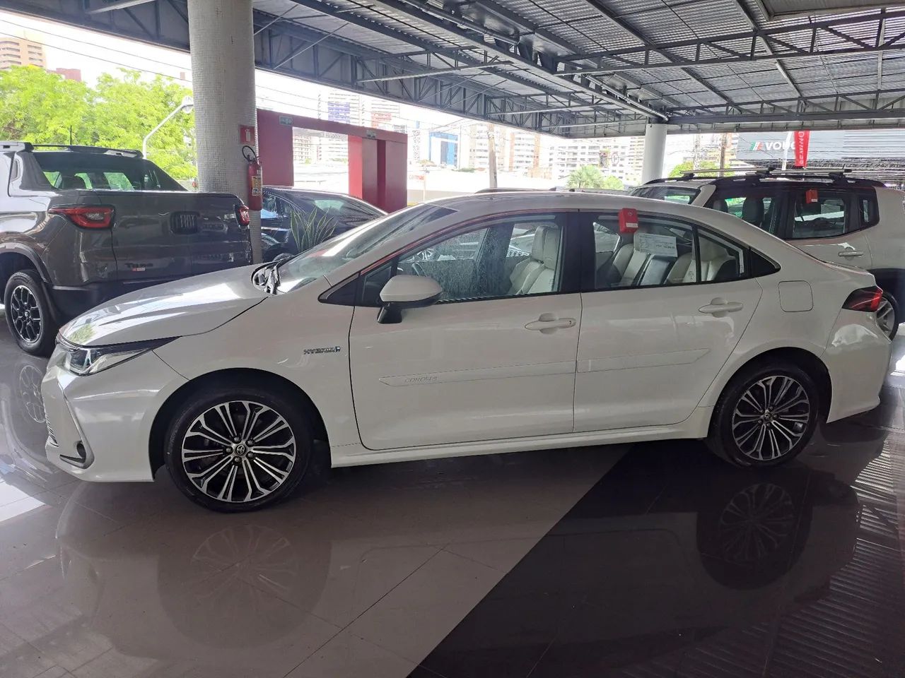 Toyota Corolla Altis Premium Híbrido 2021-2021 - Foto 4