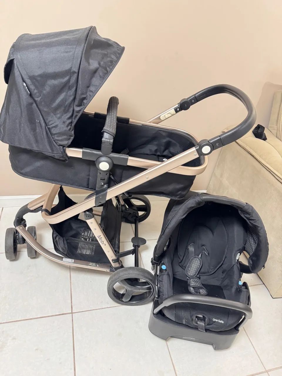 Carrinho de Bebê Safety 1st com Bebê Conforto - Foto 2