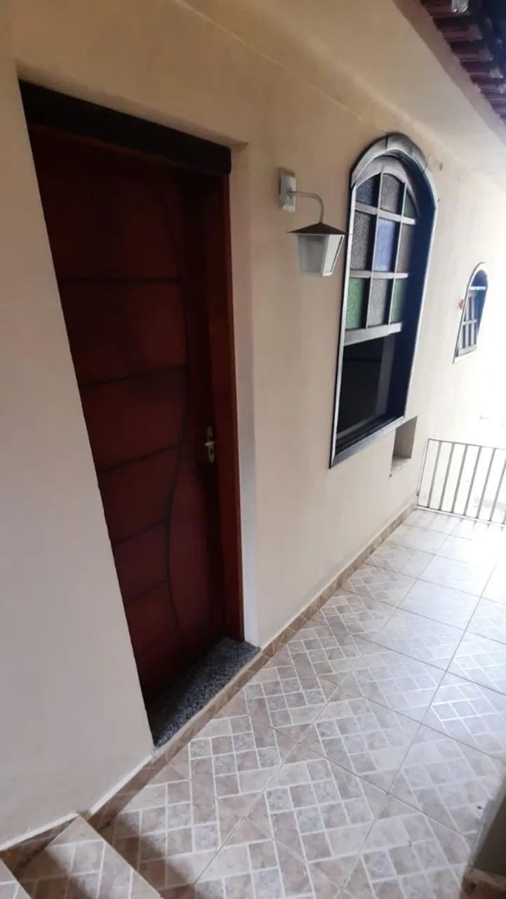 Alugo casa em Vista Alegre