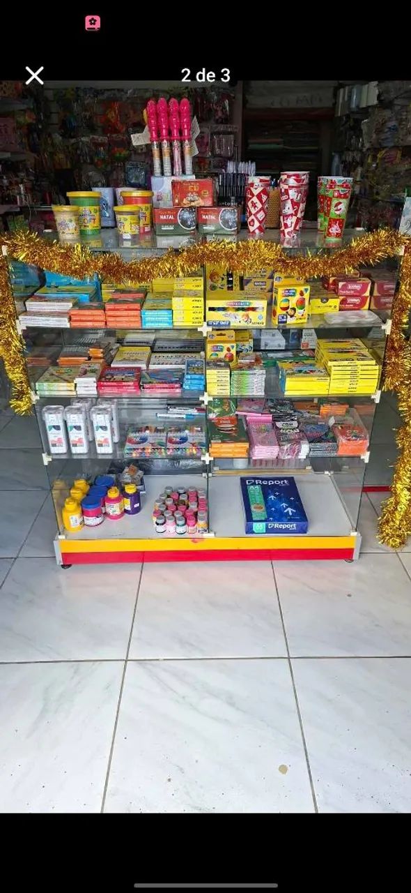 Vitrine 1,05 X 40 semi nova 