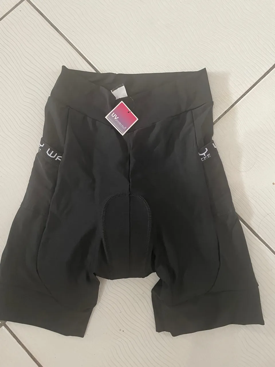 Short Ciclismo Feminino Preto com Proteção UV