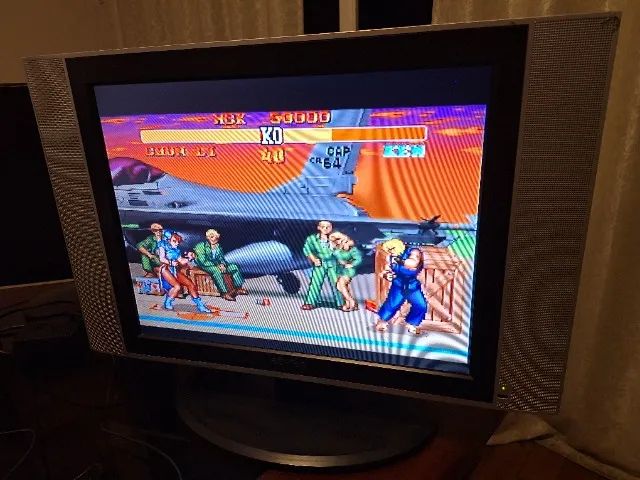 TV LCD Höher 20" com Scart Ideal para Consoles Antigos