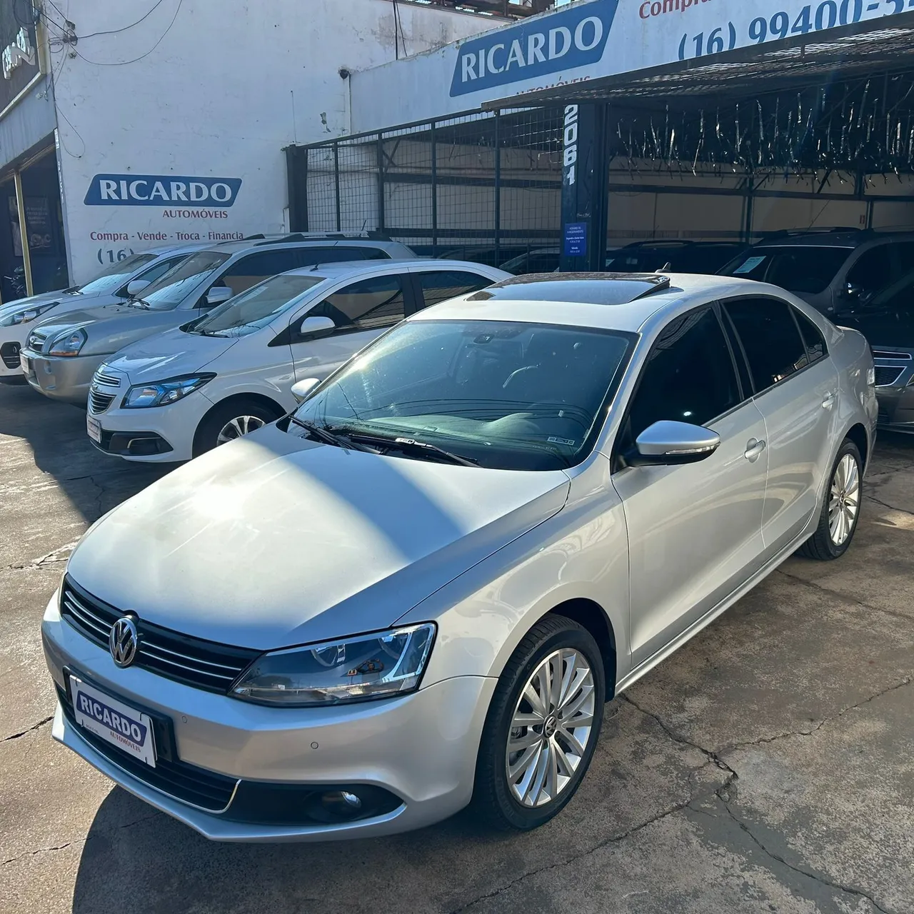 VOLKSWAGEN JETTA 2012 Usados e Novos