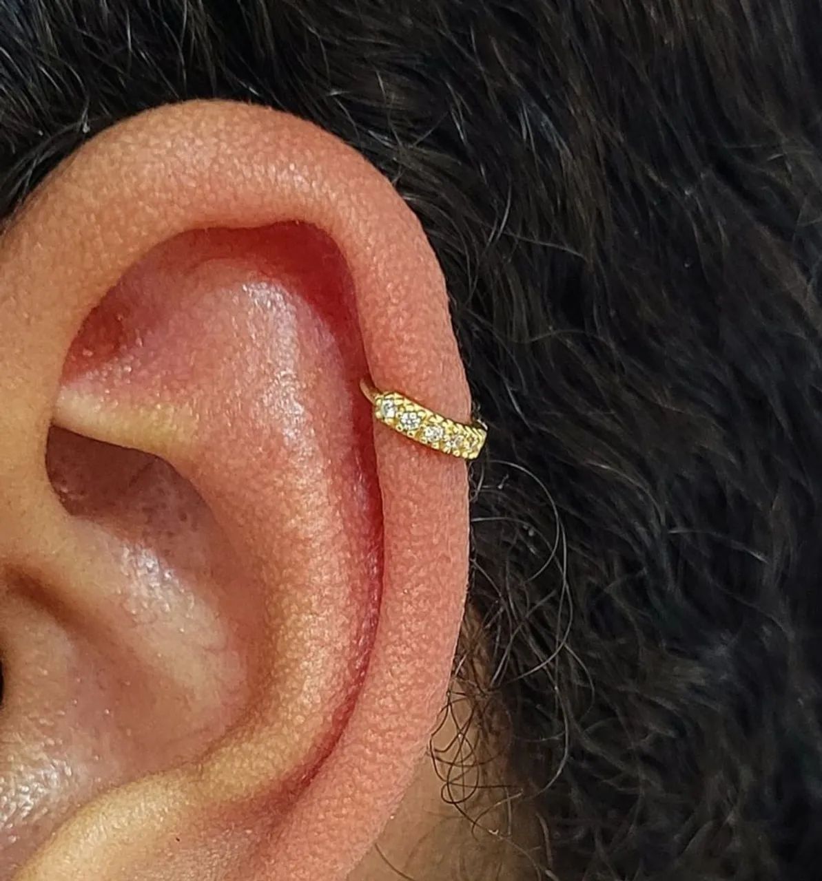 PROMO! Piercing Argolinha cravejada Ouro 18k