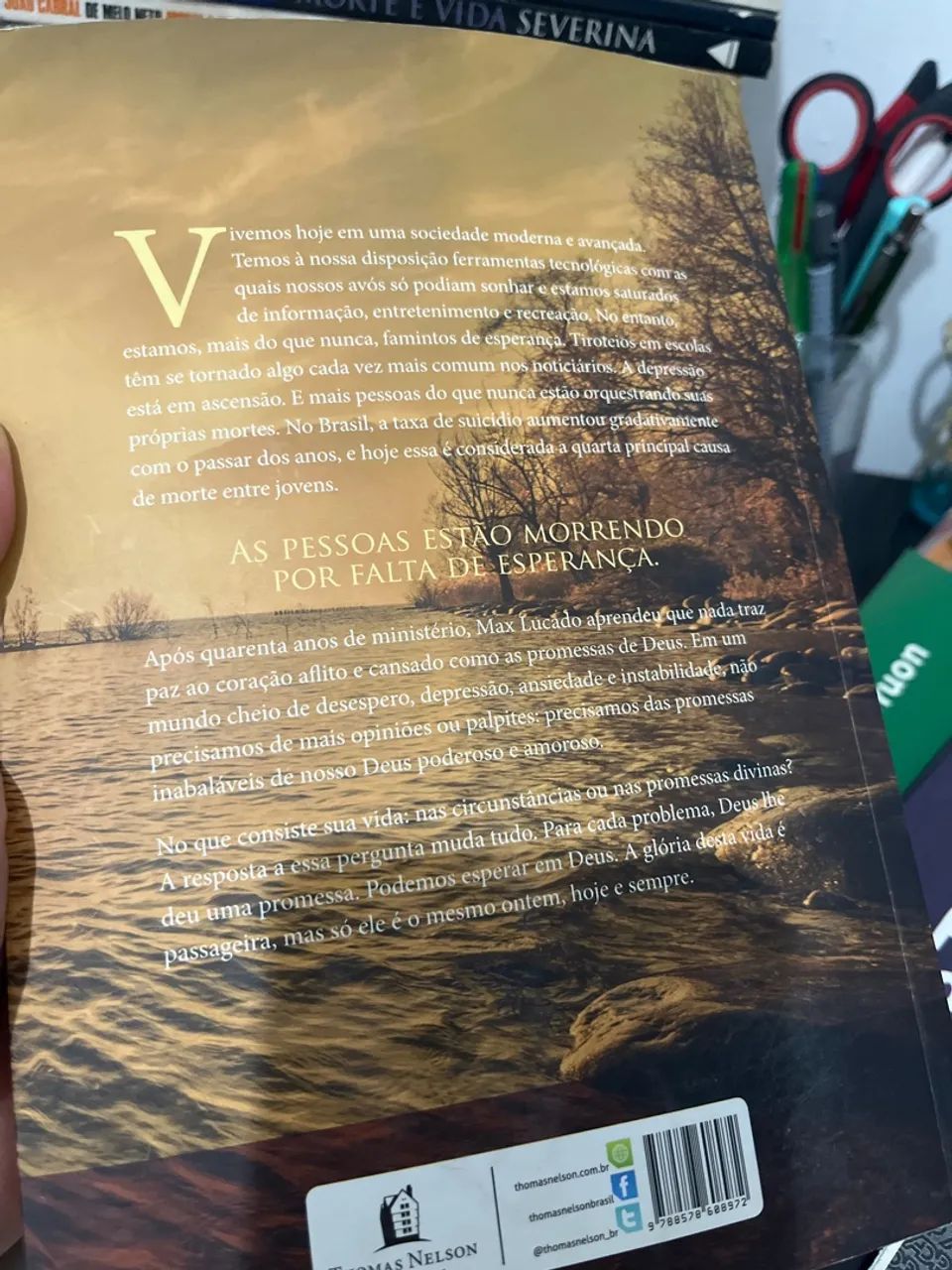 Livro Esperança Inabalável - Max Lucado - Foto 2