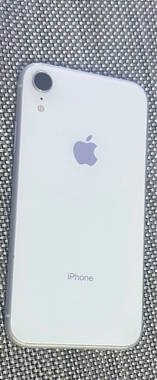 iPhone XR - branco