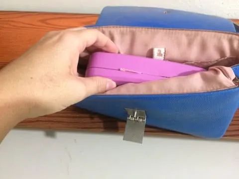 Bolsa tiracollo Arezzo pouco usada - Foto 4