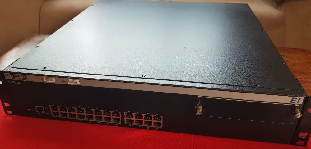 Switch Enterasys Matrix E1 - 1h582-25 24 Portas USADO - Foto 3
