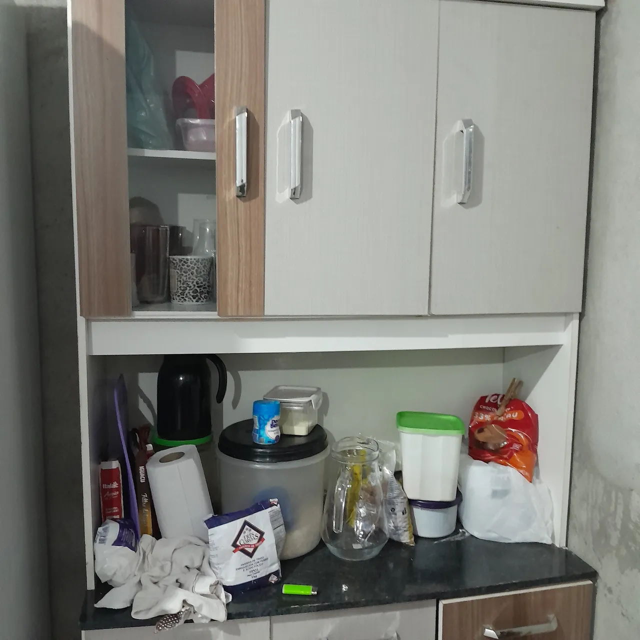 Armário de cozinha com design moderno