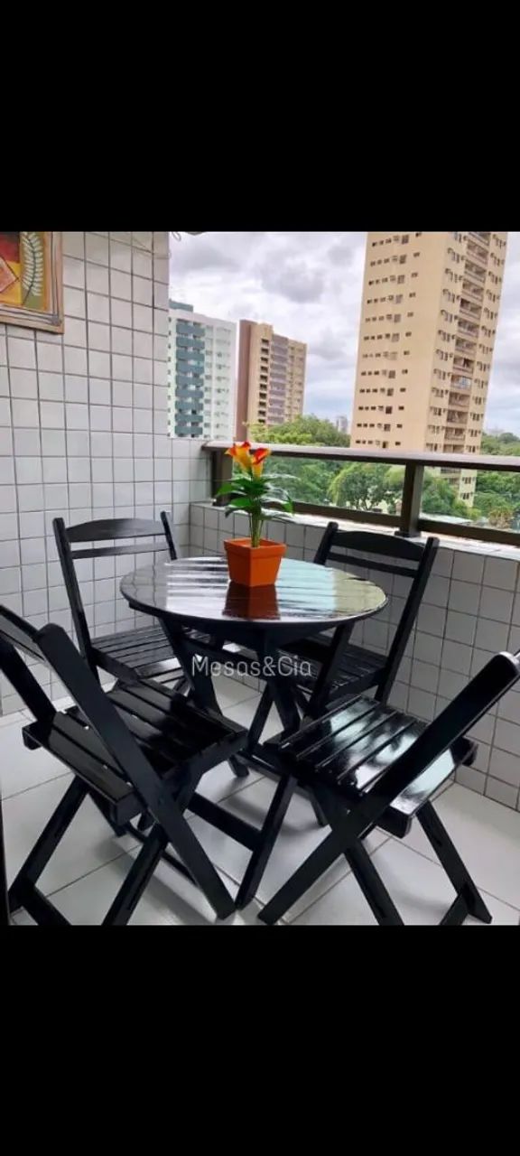 Mesa e cadeira para sua loja 