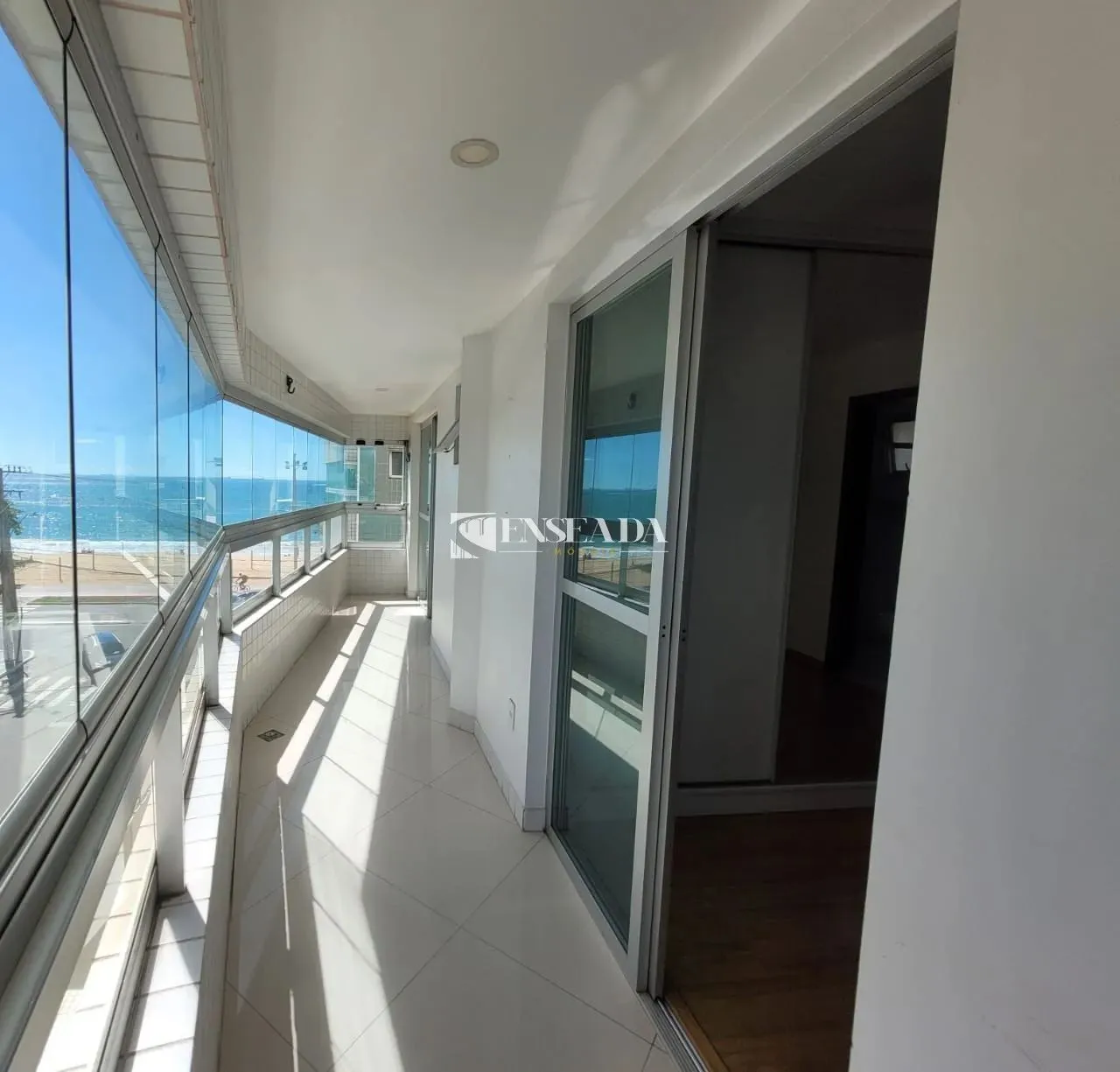 Apartamento à venda em Vila Velha-ES: 2 quartos, 1 suíte, 1 sala, 2 banheiros, 1 vaga, 92,