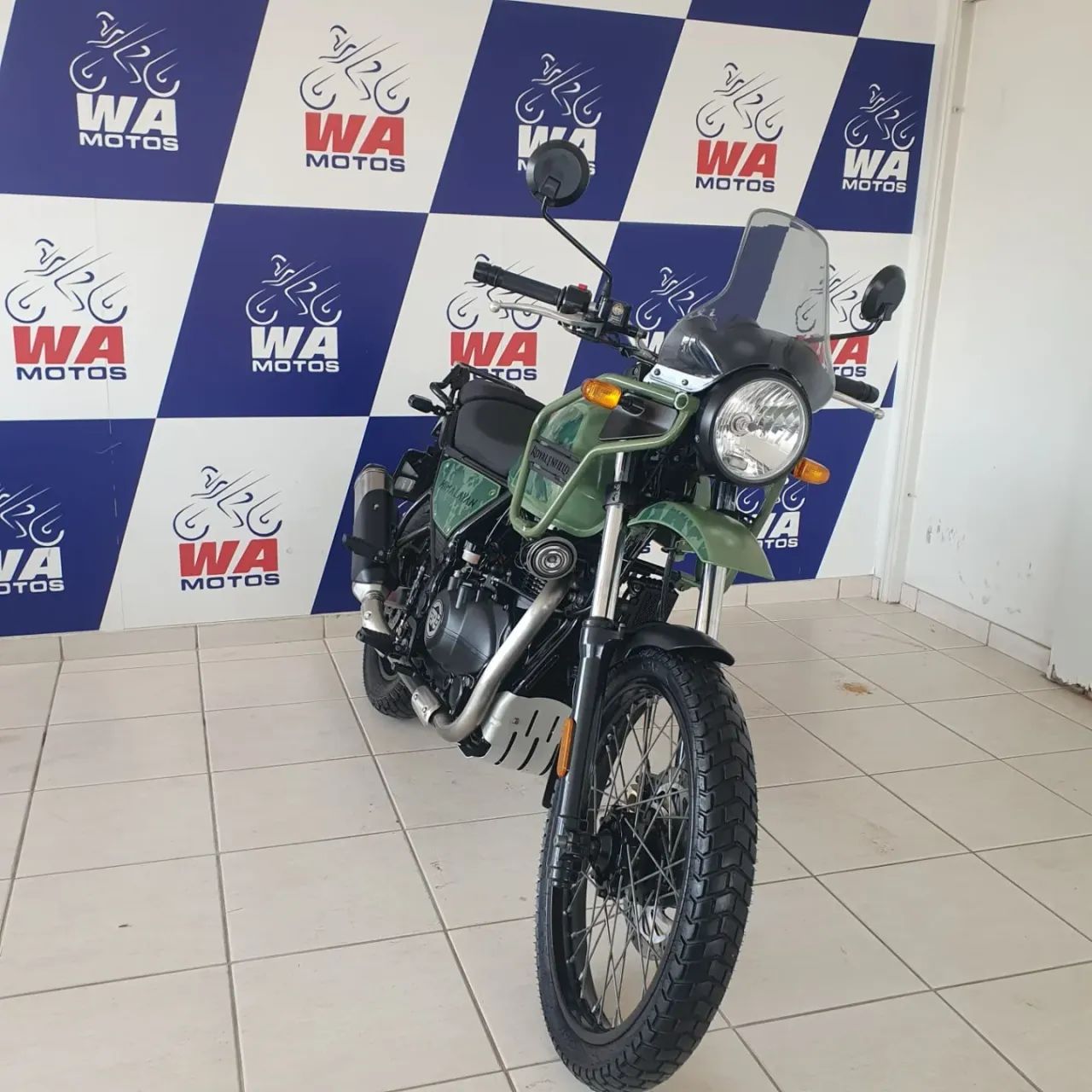 ROYAL ENFIELD HIMALAYAN VERDE 2023 - Foto 3